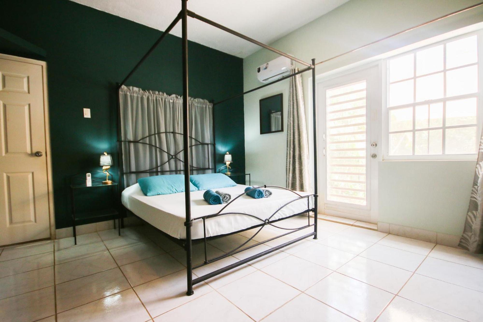 Woodstock Palmresort Curacao 威廉斯塔德 外观 照片